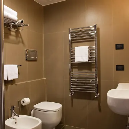 Otel Qt 4*